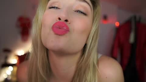 Alexis Texas online show from February 26, 11:37 pm