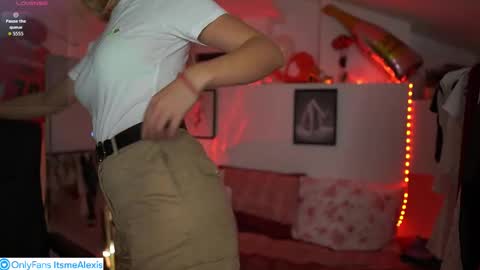 Alexis Texas online show from September 20, 1:45 pm