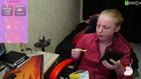 Snapshot of alexis_gordon chatting on September 12, 5:57 pm Alexis online show from September 12, 5:57 pm