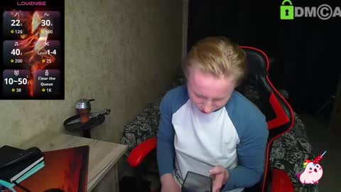 Snapshot of alexis_gordon chatting on September 23, 4:21 pm Alexis online show from September 23, 4:21 pm