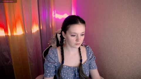 Snapshot of alexis_miss chatting on January 8, 5:59 pm Alexis Miss online show from January 8, 5:59 pm