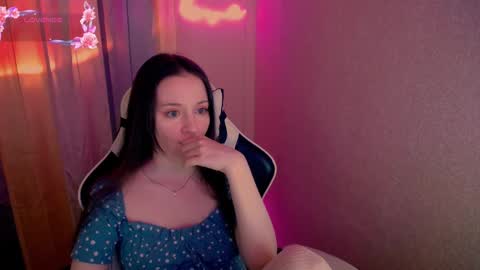 Snapshot of alexis_miss chatting on March 7, 8:33 pm Alexis Miss online show from March 7, 8:33 pm