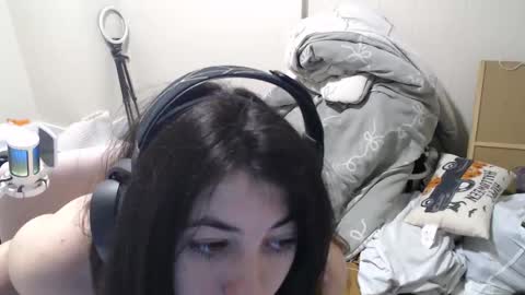 Snapshot of alexislove8 chatting on November 11, 2:55 am alexislove8 online show from November 11, 2:55 am