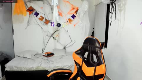 ALEXJ BLACK online show from October 17, 11:13 am