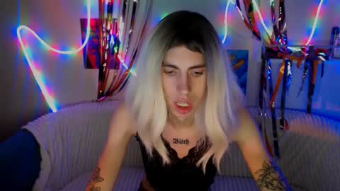 alexnaughty14 online show from November 2, 9:00 am