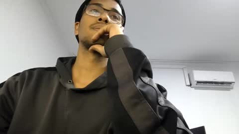 Alex online show from April 20, 7:11 am