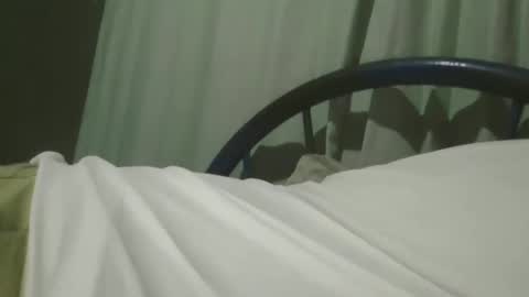 Snapshot of alextico1 chatting on December 17, 5:18 am Alex online show from December 17, 5:18 am