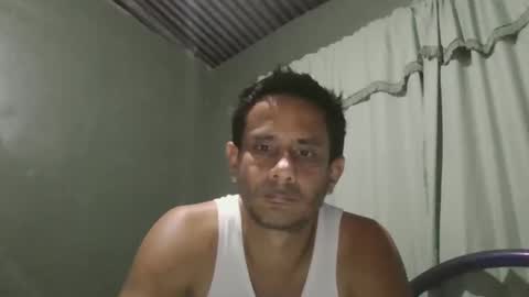 Snapshot of alextico1 chatting on February 9, 5:50 am Alex online show from February 9, 5:50 am