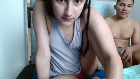 alex y luisa online show from March 2, 3:05 pm