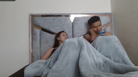 alex y luisa online show from September 14, 4:06 pm