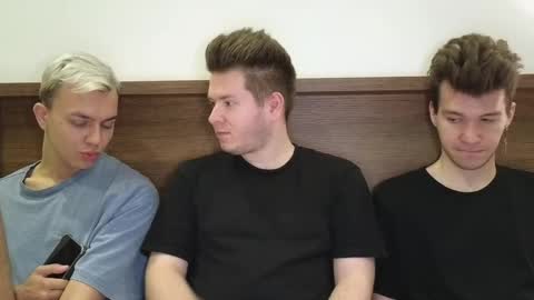 AlexDimaIgor online show from September 18, 8:44 pm