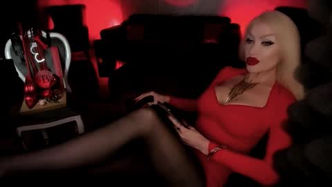 AlfaFemale online show from October 11, 7:18 am