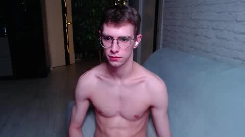 Snapshot of alfie_evanss chatting on September 26, 12:03 am Alfie online show from September 26, 12:03 am