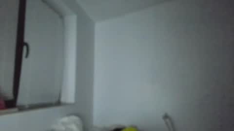 alfiesolomons87 online show from December 9, 8:01 pm