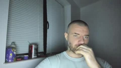 alfiesolomons87 online show from January 21, 8:32 pm