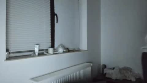 alfiesolomons87 online show from February 7, 8:10 pm