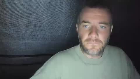 alfiesolomons87 online show from September 16, 3:51 am