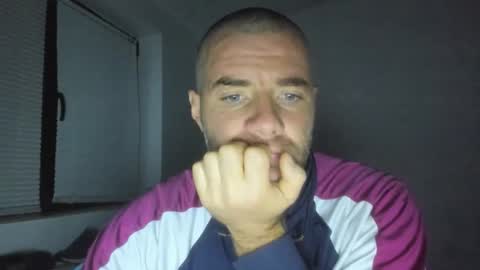 alfiesolomons87 online show from October 6, 3:15 am