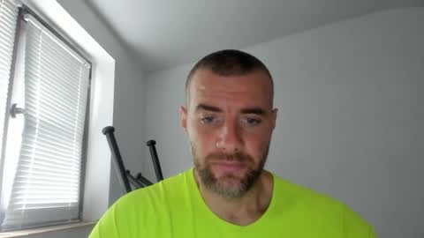 alfiesolomons87 online show from October 14, 7:53 am