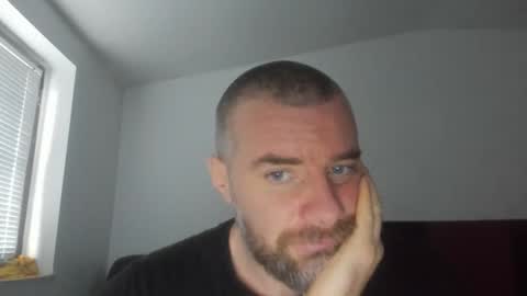 alfiesolomons87 online show from January 16, 2:21 pm