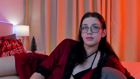 Alfreda online show from December 29, 9:09 pm