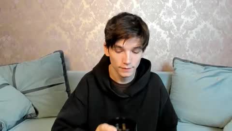 Snapshot of alfred_joness chatting on October 8, 7:06 am Alfred online show from October 8, 7:06 am