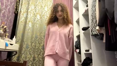 Snapshot of alfredaspagnolo chatting on November 14, 6:28 pm Tatiana online show from November 14, 6:28 pm