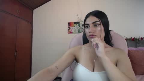 Snapshot of alheli_16 chatting on January 25, 3:30 pm Alheli online show from January 25, 3:30 pm