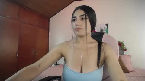 Snapshot of alheli_16 chatting on February 19, 12:55 pm Alheli online show from February 19, 12:55 pm