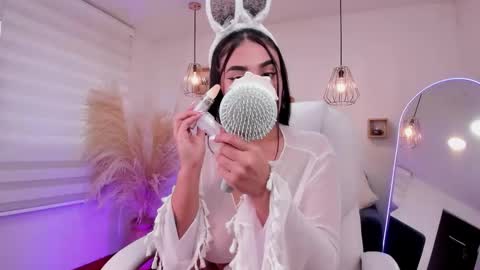 Snapshot of alheli_16 chatting on November 1, 12:51 pm Alheli online show from November 1, 12:51 pm