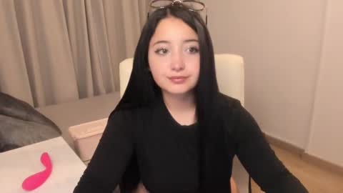 Snapshot of ali_itcadu chatting on December 17, 1:44 am MALEJA online show from December 17, 1:44 am