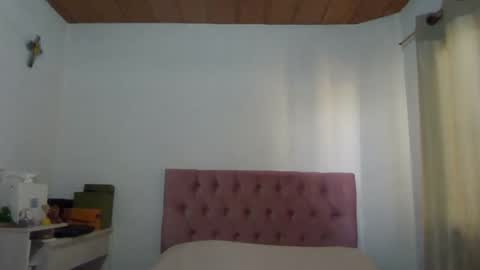 Alia      Anjali  online show from February 4, 12:44 pm