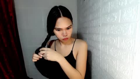 Snapshot of aliahadams chatting on March 11, 9:45 am ALIAH online show from March 11, 9:45 am