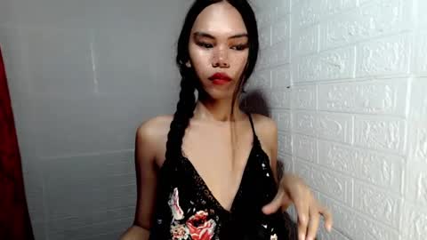 Snapshot of aliahadams chatting on March 12, 10:28 pm ALIAH online show from March 12, 10:28 pm