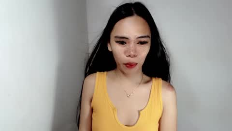 Snapshot of aliahadams chatting on October 8, 7:28 am ALIAH online show from October 8, 7:28 am