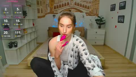 Alica online show from May 8, 6:46 pm