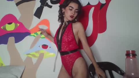 alice online show from December 19, 11:25 pm