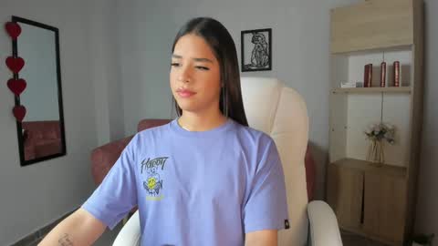 Alice online show from March 12, 2:34 pm