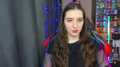 Snapshot of alice_bailey chatting on January 24, 4:06 pm Alice online show from January 24, 4:06 pm