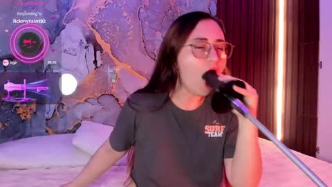 Mey online show from October 6, 3:26 am