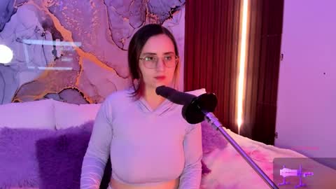 Mey online show from December 18, 4:40 am