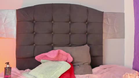  Alice Evans online show from February 7, 8:11 am