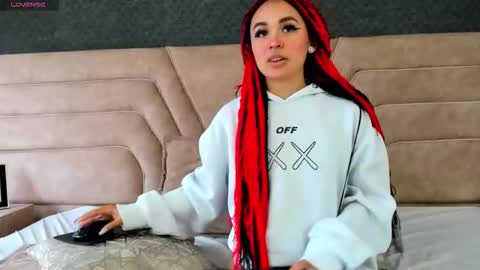 alice foxred online show from January 13, 2:55 pm