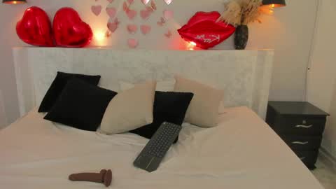 Alice  online show from February 13, 10:54 pm