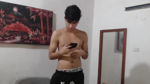 alice online show from November 23, 8:30 pm