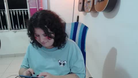 Snapshot of alice_psilocybe_sabina420 chatting on October 11, 4:01 am Alicia Aldara online show from October 11, 4:01 am