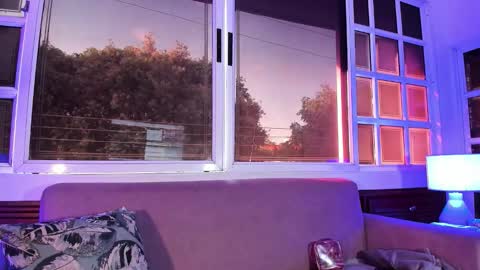 Snapshot of alice_simpson1 chatting on October 9, 11:52 am alice_simpson1 online show from October 9, 11:52 am