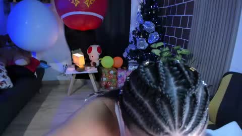 Alice online show from December 20, 2:27 pm