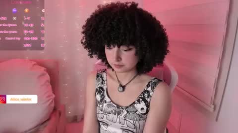 Alice  online show from March 9, 6:12 pm