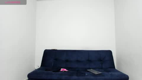 Snapshot of alice_williiams chatting on May 12, 2:36 pm alice williiams online show from May 12, 2:36 pm